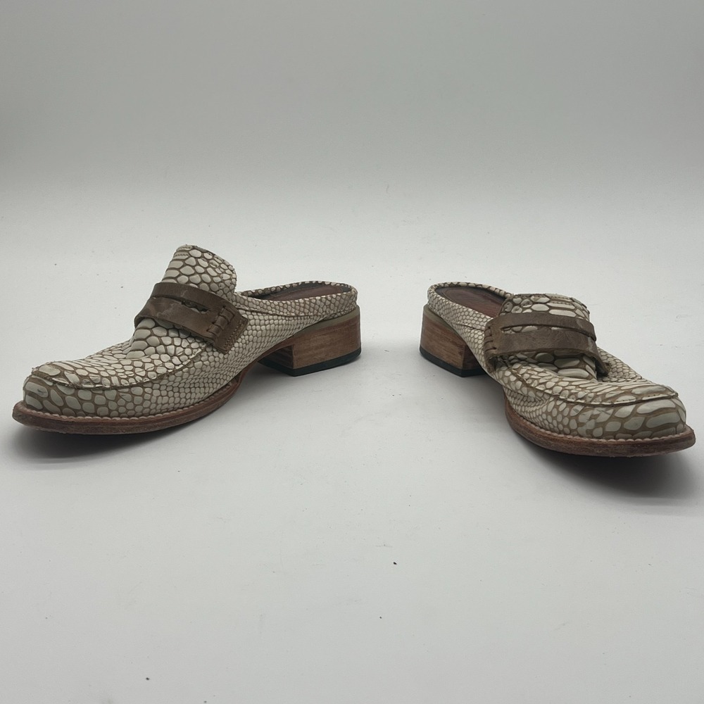 Freebird By Steven Mona Lisa Beige Croc Print Leather Mule Loafer Clog Size 8